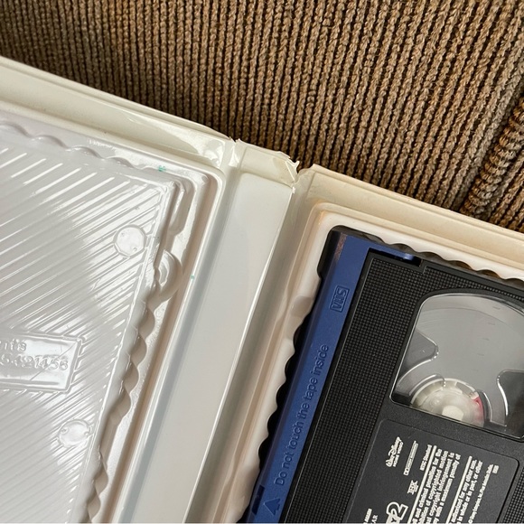 Set of 5 Disney VHS Movies - Picture 9 of 13